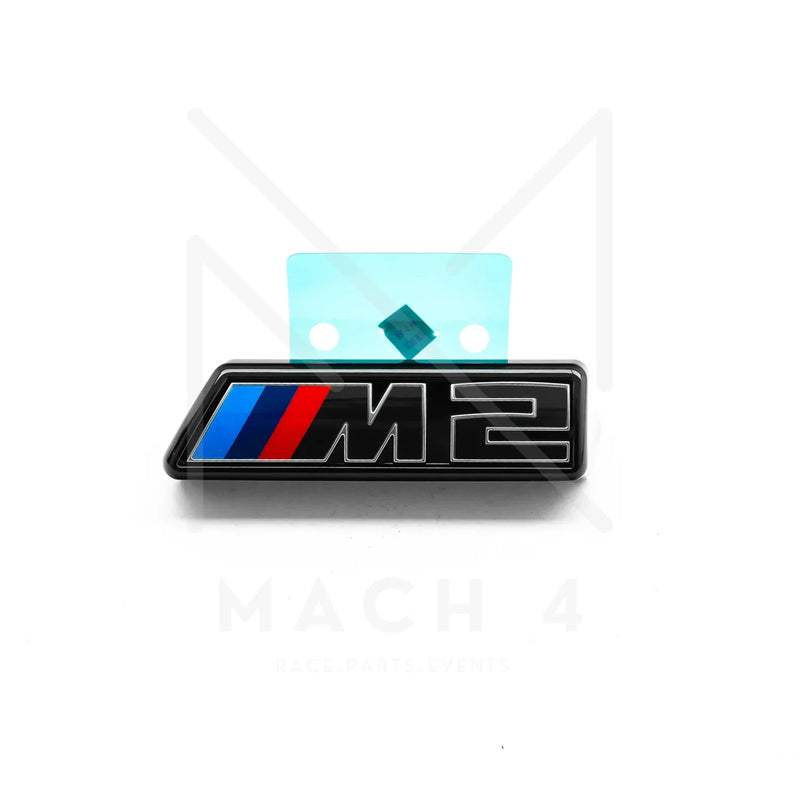 Laden Sie das Bild in Galerie -Viewer, BMW M2 LCI Badge Grill schwarz glanz/silber / Schriftzug Grill Front für BMW M2 G87 - 51137907771