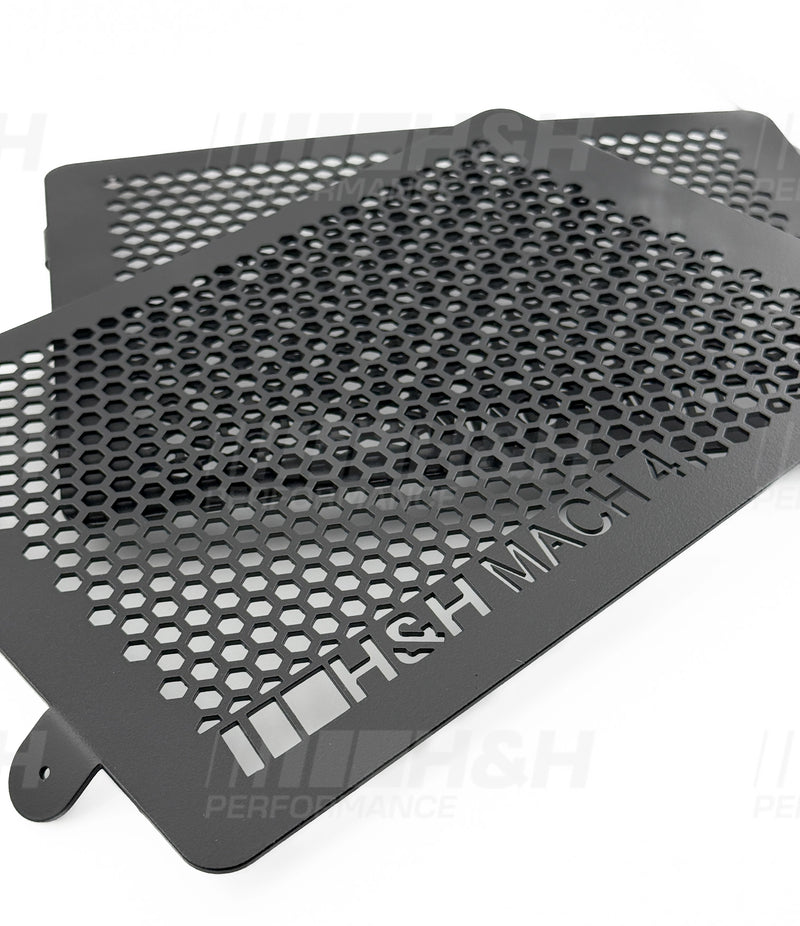 Laden Sie das Bild in Galerie -Viewer, H&H Performance | Mach 4 Radhaus Gitter / Race Gitter / Enhanced Clearance Front Wheel Arch Kit für BMW M3 G80/G81 / M4 G82/G83