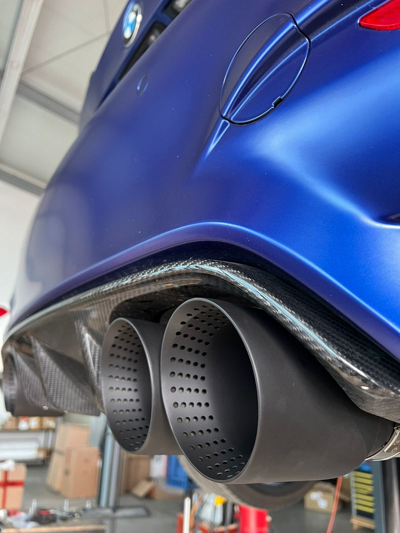 Laden Sie das Bild in Galerie -Viewer, MH-Pipes 3" Abgasanlage Equal Length für BMW M4 F82/F82 mit ECE-Zulassung