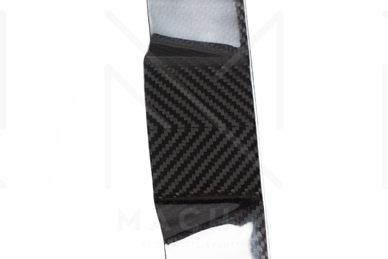 Laden Sie das Bild in Galerie -Viewer, Mach 4 Abdeckung Pralldämpfer Stoßstange Grill Carbon/schwarz glanz / Carbon/gloss black impact absorber cover für BMW M3 G80/G81 / M4 G82/G83