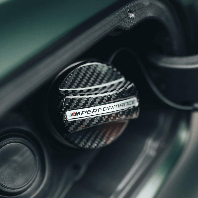 Laden Sie das Bild in Galerie -Viewer, BMW M Performance Tankverschluss Kappe Carbon - 16112472988